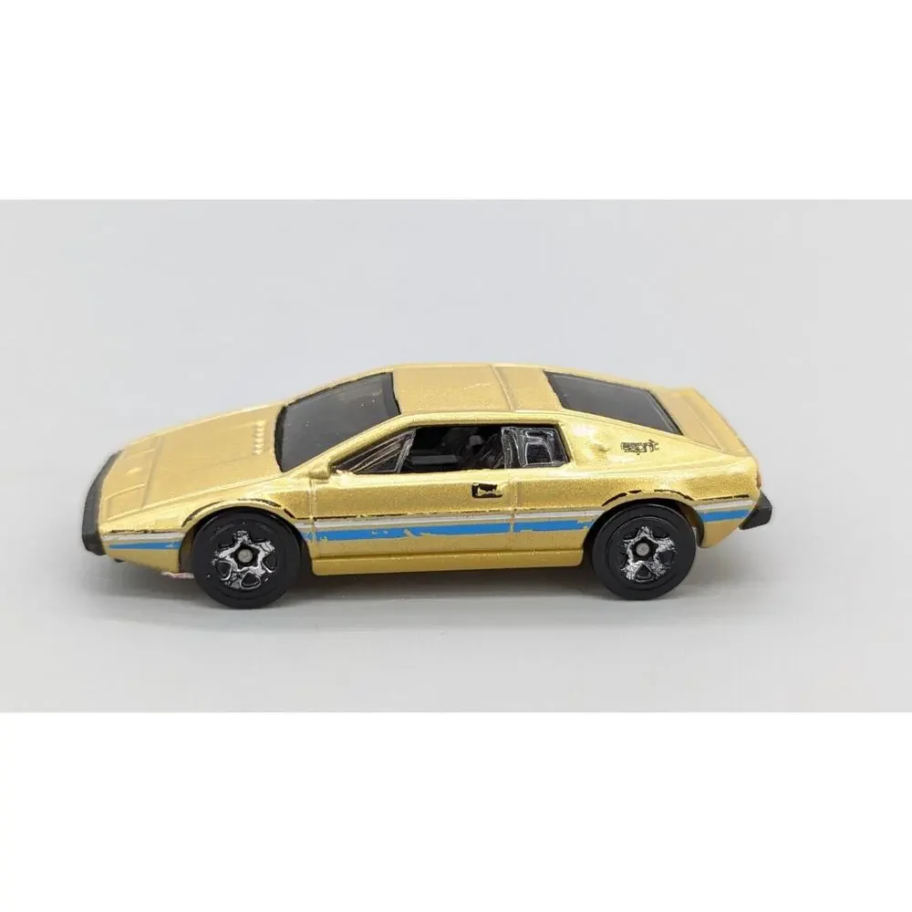 Hot Wheels Lotus Lot 2014 Esprit S1 2000 Concept & 2003 Elise 1:64 Diecast Cars